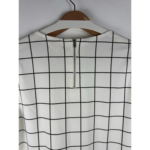 Women's MELLODAY Grid Print Top Off-White/Black Size XL - Picture 5 of 6
